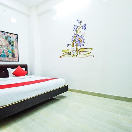 OYO 10682 Hotel Blue Lotus Pushkar Buitenkant foto