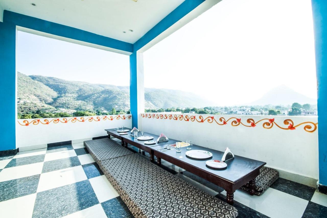 OYO 10682 Hotel Blue Lotus Pushkar Buitenkant foto